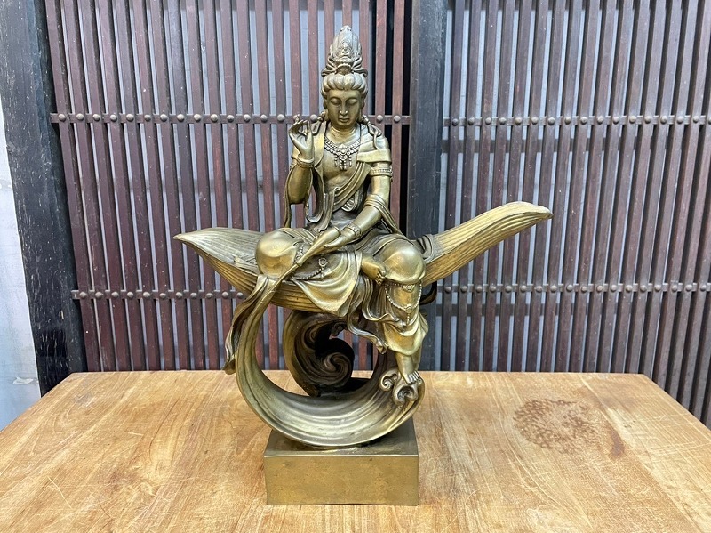 古銅製　文殊菩薩像　銅香炉　時代仏像　古物保証　唐物　置物 4 コレクター放出品 真鍮製 置物 菩薩像 唐金 コレクション 全長41.5