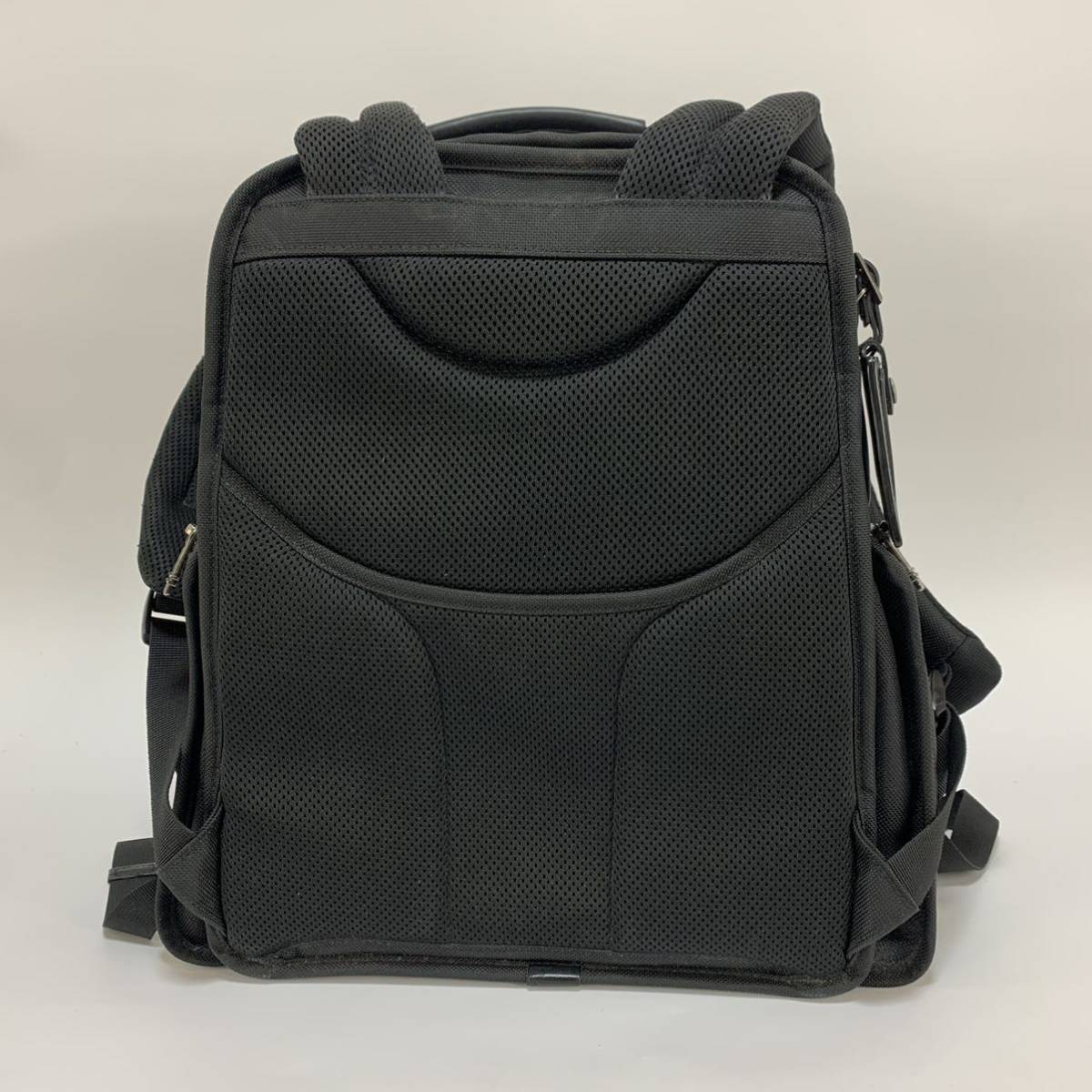 TUMI(トゥミ) リュックサック 263173D4 黒