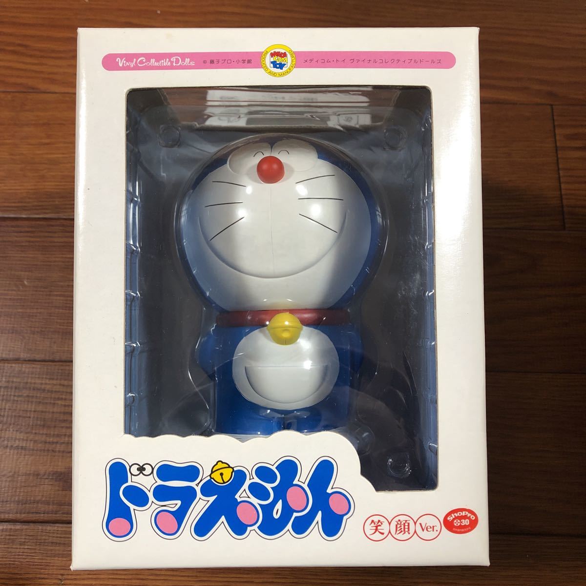  メディコムトイ ドラえもん 笑顔ver 1/6(ドラえもん)｜売買されたオークション情報、yahooの商品情報をアーカイブ公開 - オークファン ドラえもん