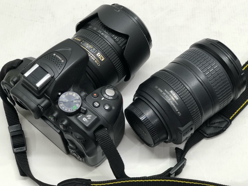 165 (D)【ジャンク】 Nikon D5300 + レンズ2本 AF-S 18-70mm 18-200mm