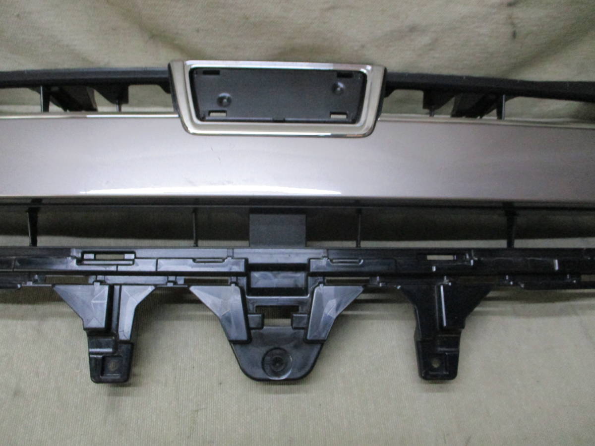 車 80ノア グリル ラジエータグリル後期 ZRR80
