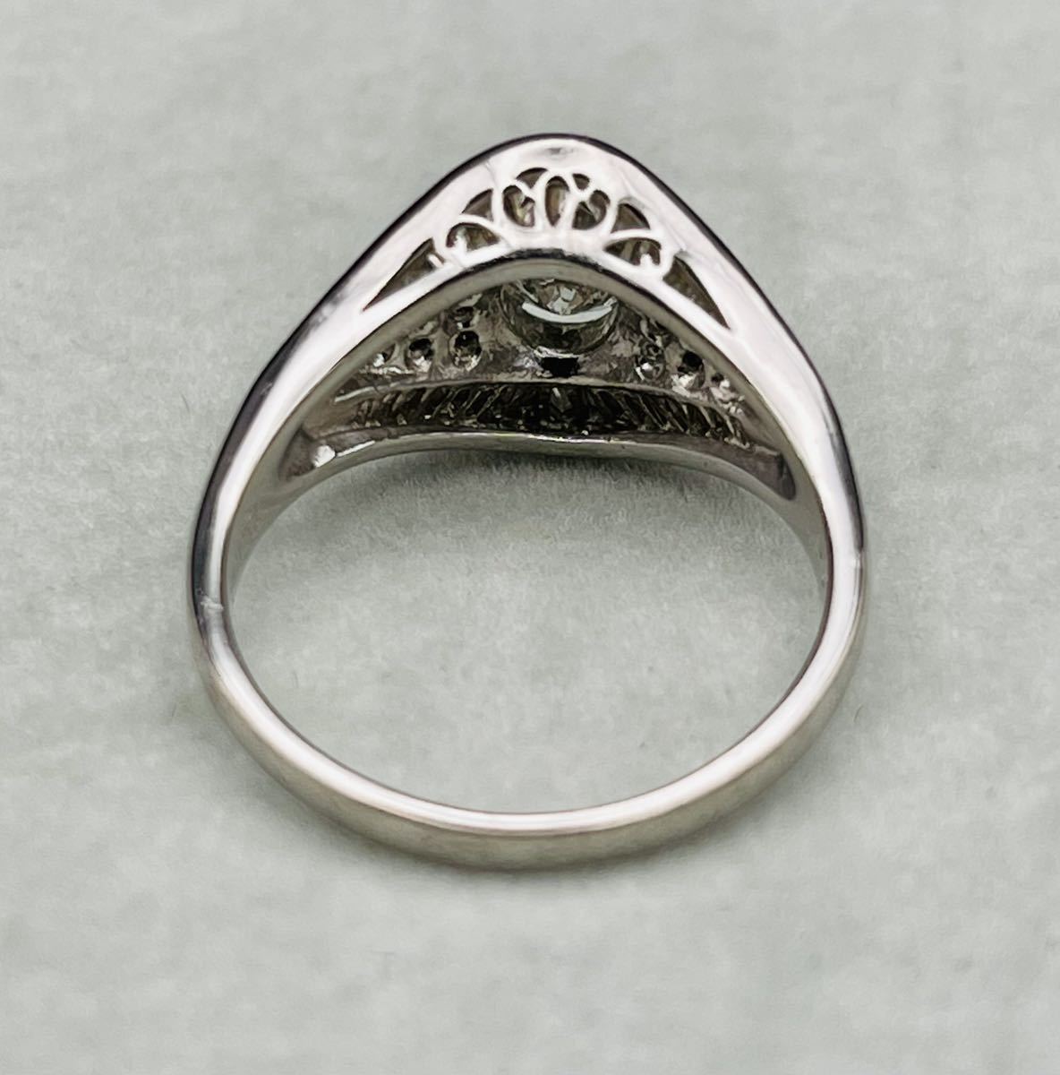 pt900/プラチナ 大粒ダイヤモンドリング 計1.02ct D058 0.44 刻印 指輪  
