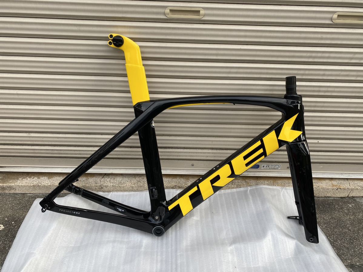 セール，お得 TREK MADONE SLR Disc 56サイズ(ロードバイク)｜売買されたオークション情報、yahooの商品情報をアーカイブ公開 - オークファン ロードバイク