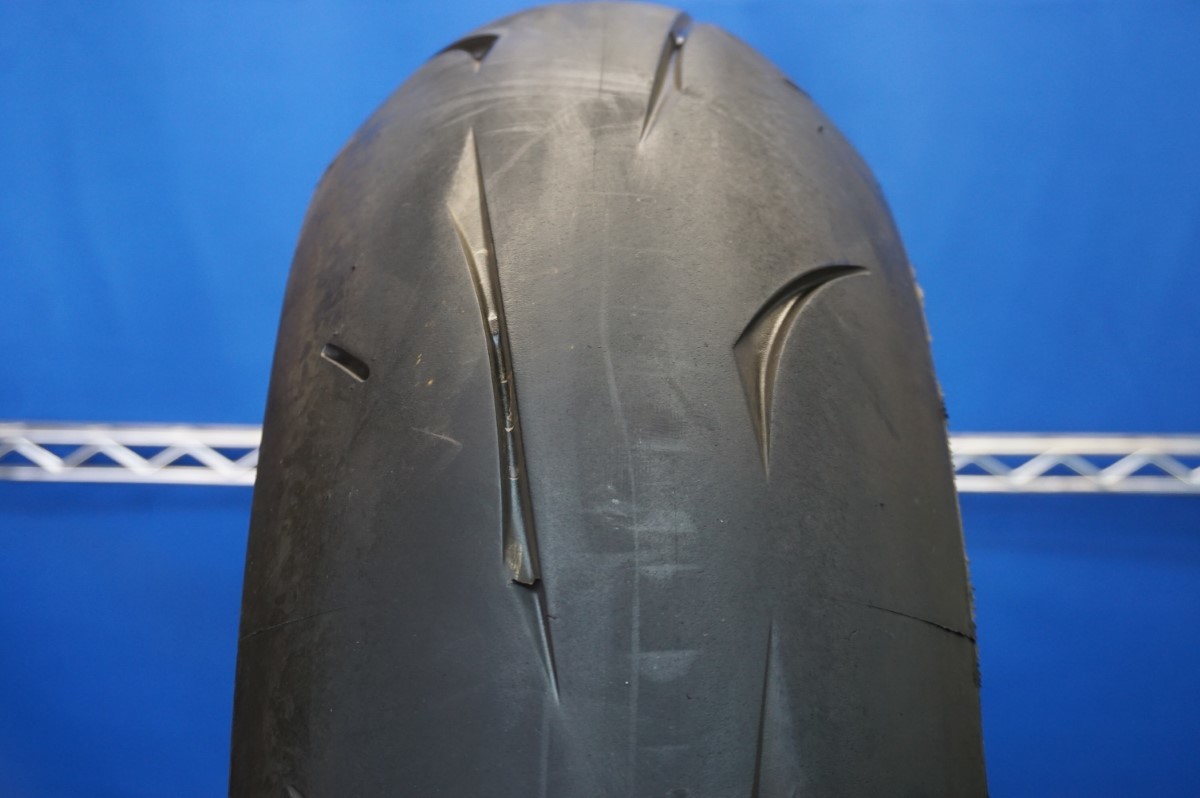 人気，爆買い バトラックスRACING STREET RS10R 190/50ZR17 手渡し可 TL1000R YZF-R1 SC57 SC59 GSX-R1000 ZX1000C b8414(オンロード)｜売買されたオークション情報、yahooの商品情報をアーカイブ公開 - オークファン オンロード