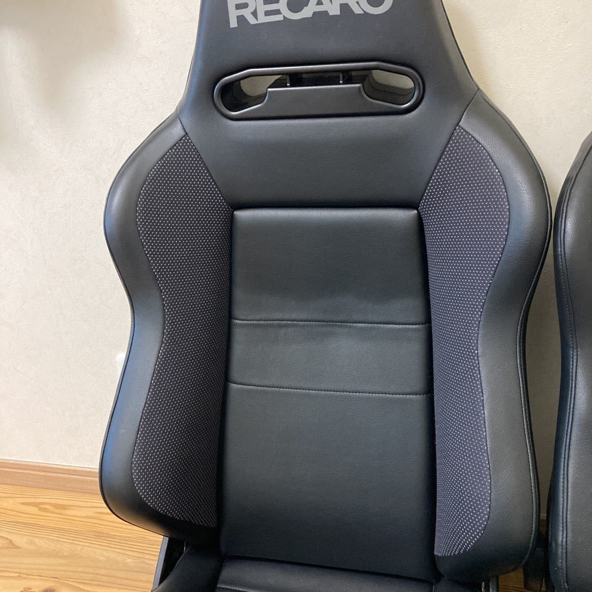 並行輸入品 RECARO レカロ SR-3 ルマンカラー セミバケットシート 