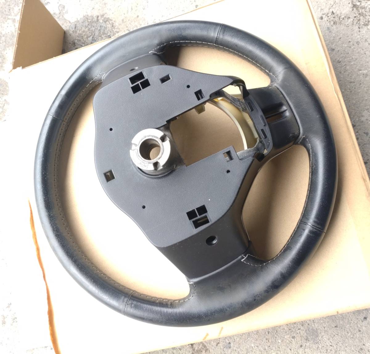 三菱 CZ4A ランサーエボリューション ランエボ 10 X 純正 ハンドル