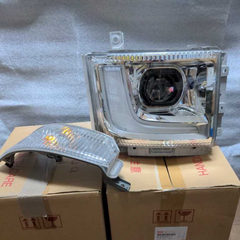 NPR88 エルフ 右ヘッドライト 品質保証，人気 左ヘッドライト 公式通販