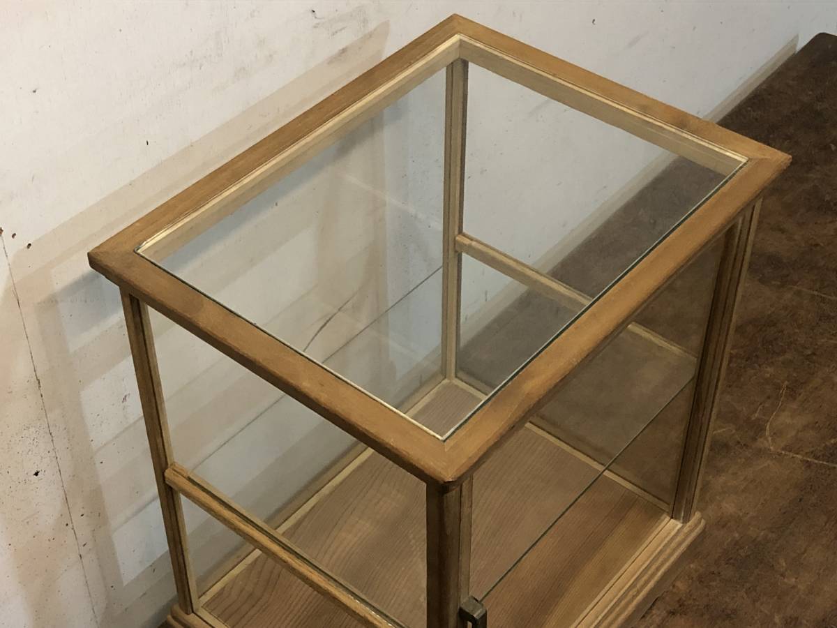 送料無料」レトロな木枠の卓上ガラスケース 「送料無料」レトロな木枠