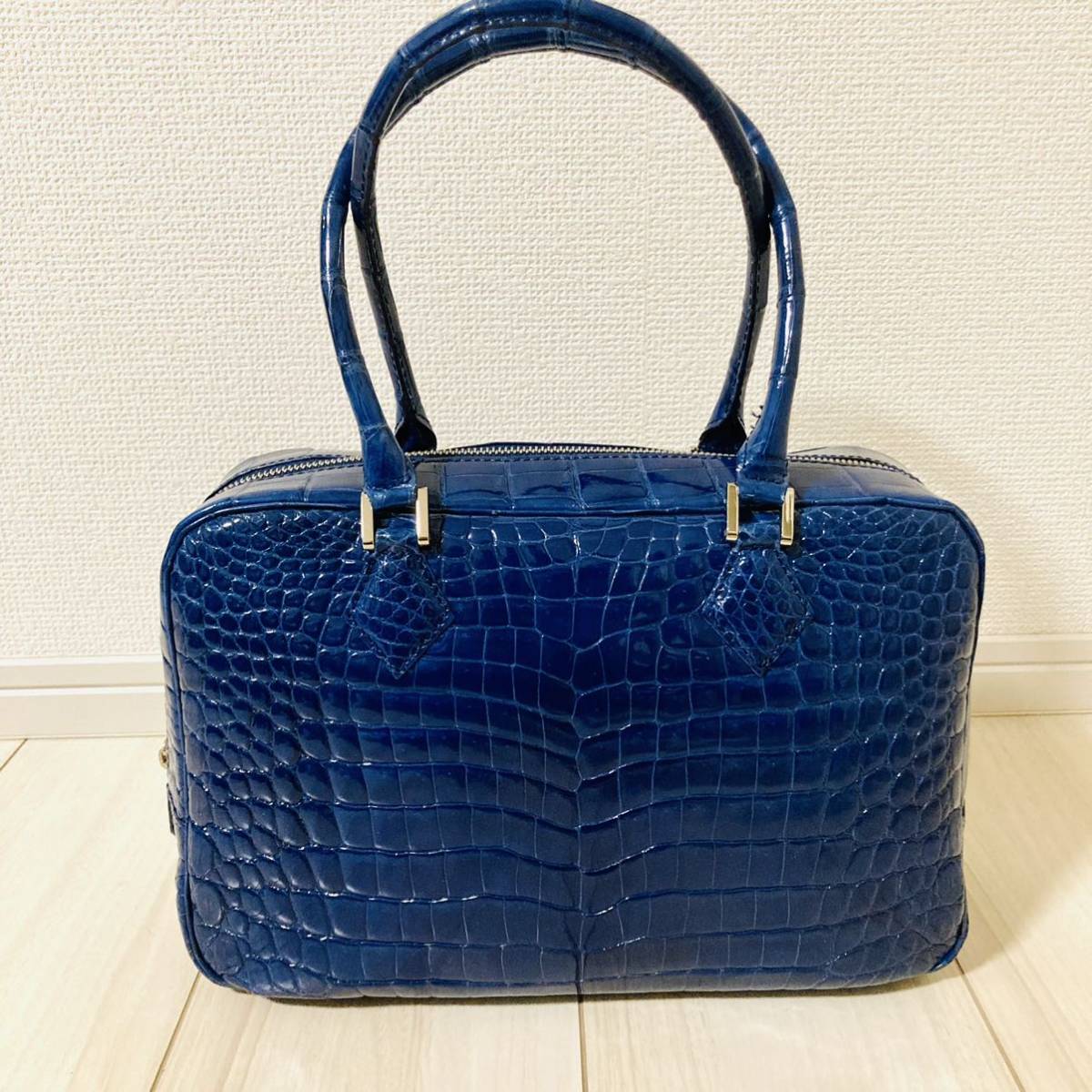 ☆極美品☆ クロコダイル クロコ ワニ革 鰐革 ハンドバッグ センター 