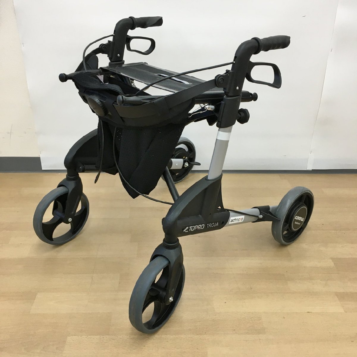 トプロ TOPRO 四輪歩行器 Troja Classic S 814770 折りたたみ 介護 2301LS198