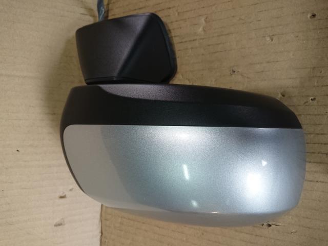 ムーヴ DBA-LA100S 右サイドミラー　右ドアミラー 87910-B2B80 87910-B2B80-04 196686