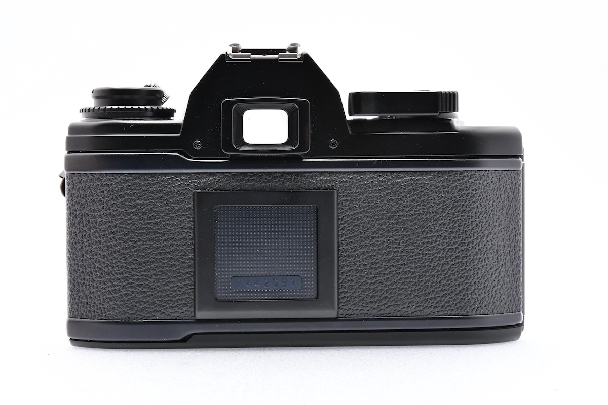 美品【動作品】Nikon EM + Ai-S NIKKOR 50mm F1.8 NIKON EM + AI-S NIKKOR 50mm F1.8 ジャンク品 ニコン フィルムカメラ