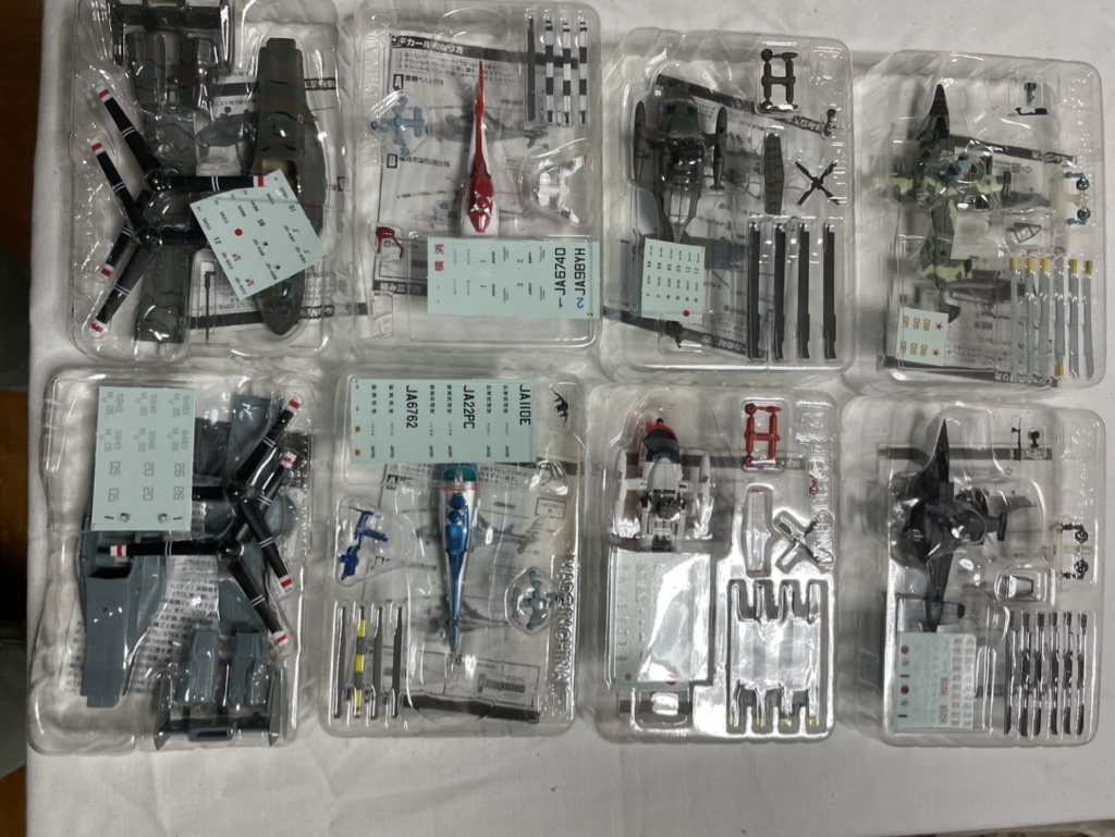 エフトイズ　1/144 WORK SHOP Vol.8 DX ヘリボーンコレクション3　８機　４機種