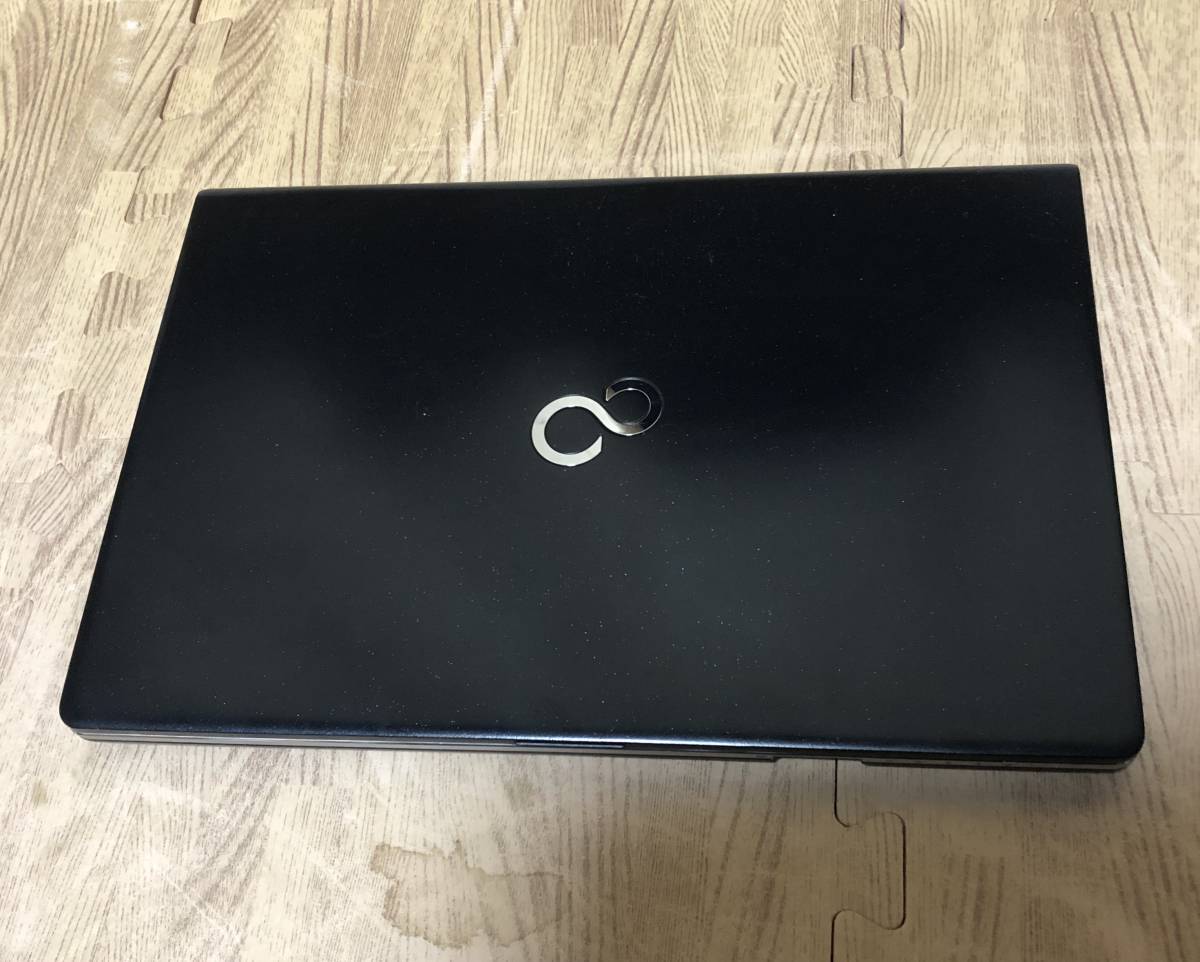 LIFEBOOK S938/S FMVS1000AZ WIN11搭載 綺麗な外観 【公式通販】
