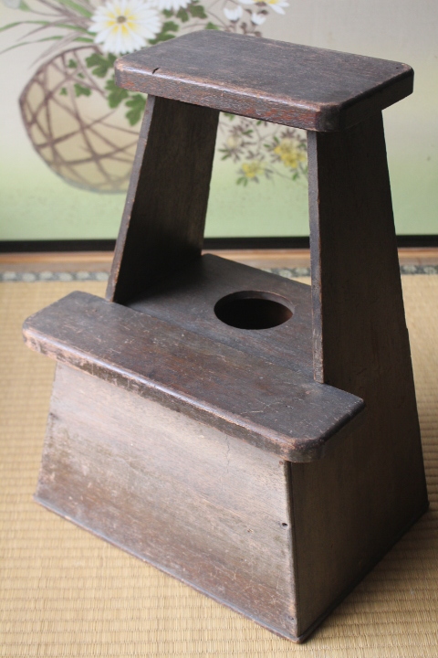  木製 踏み台 フタ付き 物入れ ステップ 腰掛 スツール 花台 椅子 飾り台 収納 古道具 古家具 古民具 昭和レトロ 骨董ビンテージ(日本)｜売買されたオークション情報、yahooの商品情報をアーカ その他