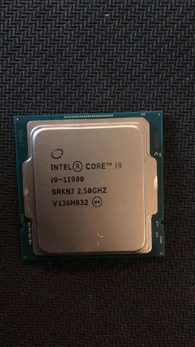 CPU インテルIntel Core I9-11900 プロセッサー 中古 動作未確認