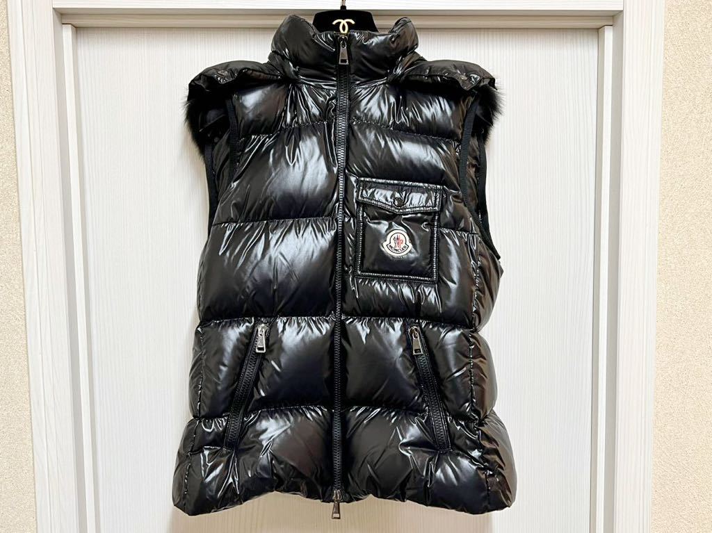 美品 MONCLER モンクレール BALABIO ダウンベスト ブラック 黒 美品 MONCLER モンクレール BALABIO ダウンベスト ブラック 黒