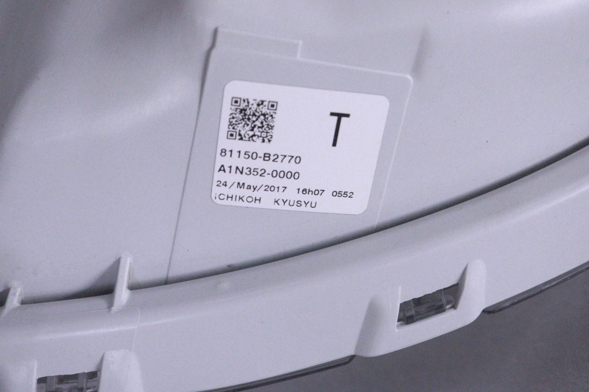 32-122☆ハロゲン LA600S タント☆左ヘッドライト ICHIKOH 1880 打刻:T