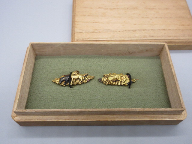 時代物 武具コレクター放出品 縁頭 銅魚子地 金色絵象嵌 波図縁