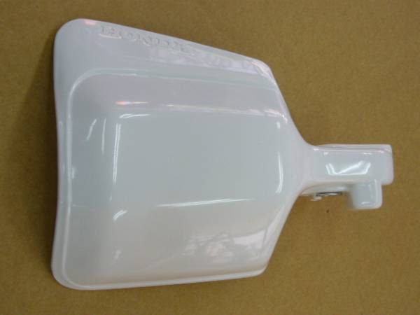 ■CRM50 CRM80 CRM250 XR650L AD13 HD12 MD24■純正新品(右/R)ハンドルガード ロスホワイト 白 NH196 KF0-770ZF