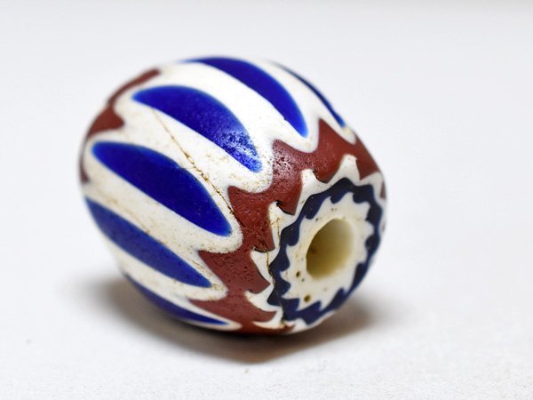 ●わくわく とんぼ玉★超得割! ANTIQUEヴェネチア6層ブルーシェブロン大玉 トンボ玉 アンティークビーズ【Z22026-5】