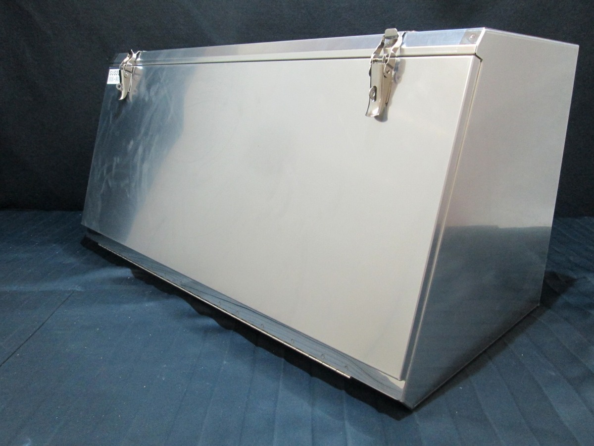 ☆彡面白市！美品！訳有り！　ステンレス工具箱　900A　NO5