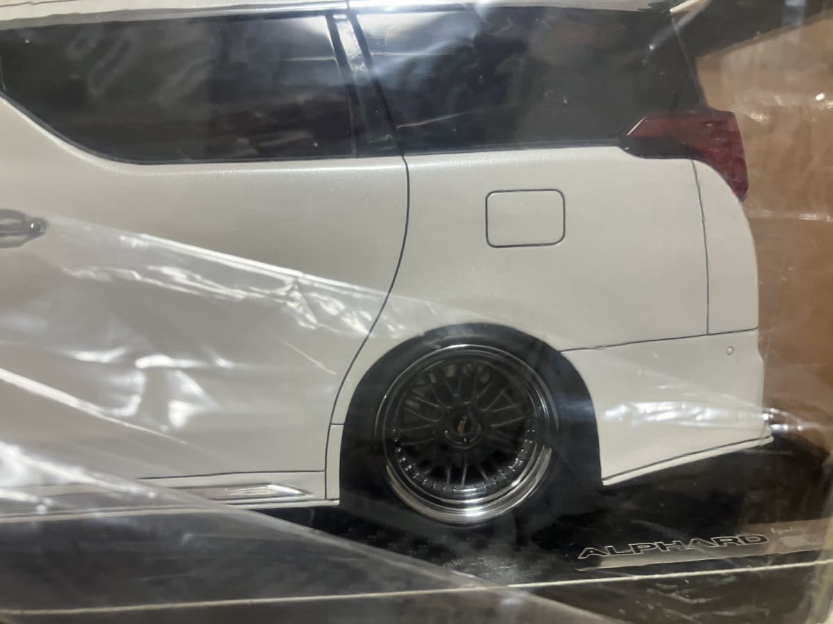 美品 ignition model アルファード H30W 1/18 イグニッションモデル