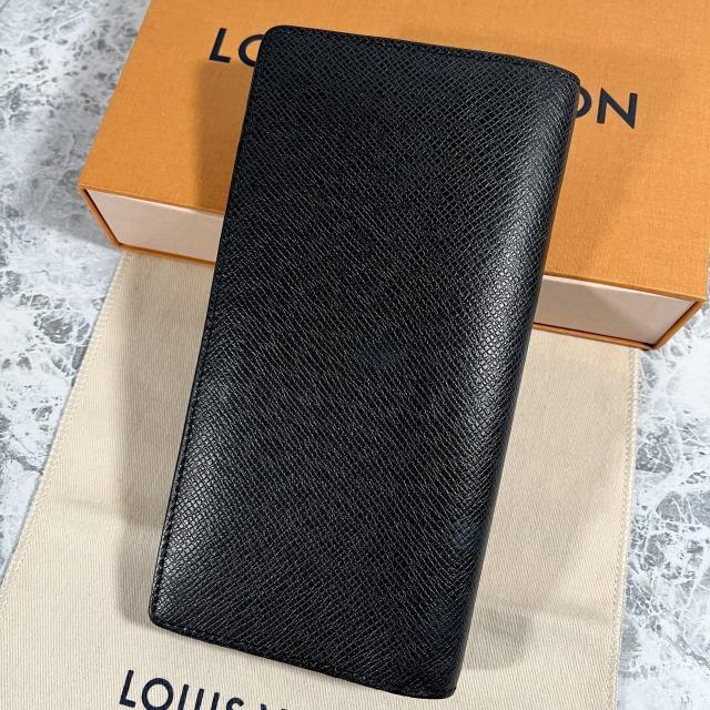 美品 LOUIS VUITTON ルイヴィトン タイガ ポルトフォイユ ブラザ 