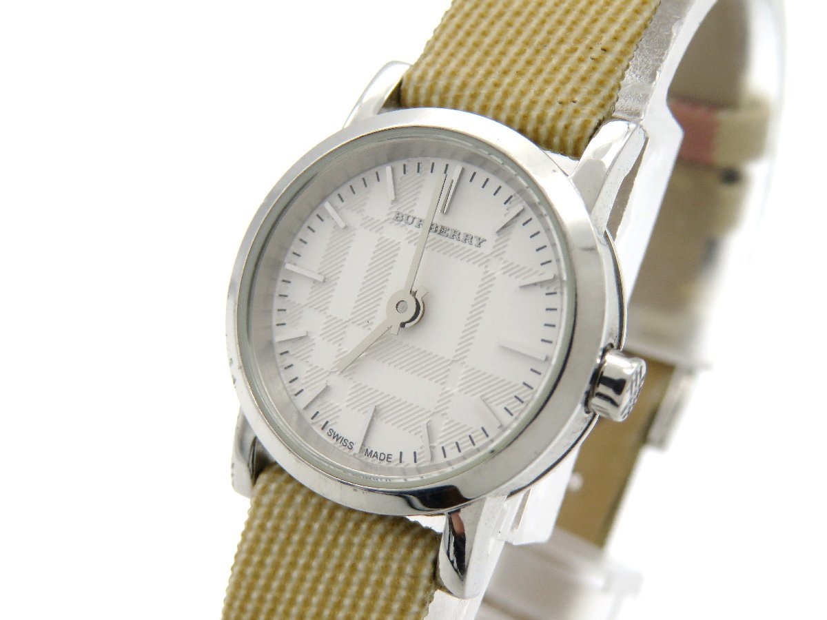 ◆1円◆稼働◆　バーバリー　BU1759　　白　クオーツ　レディース　腕時計　ケース　870110