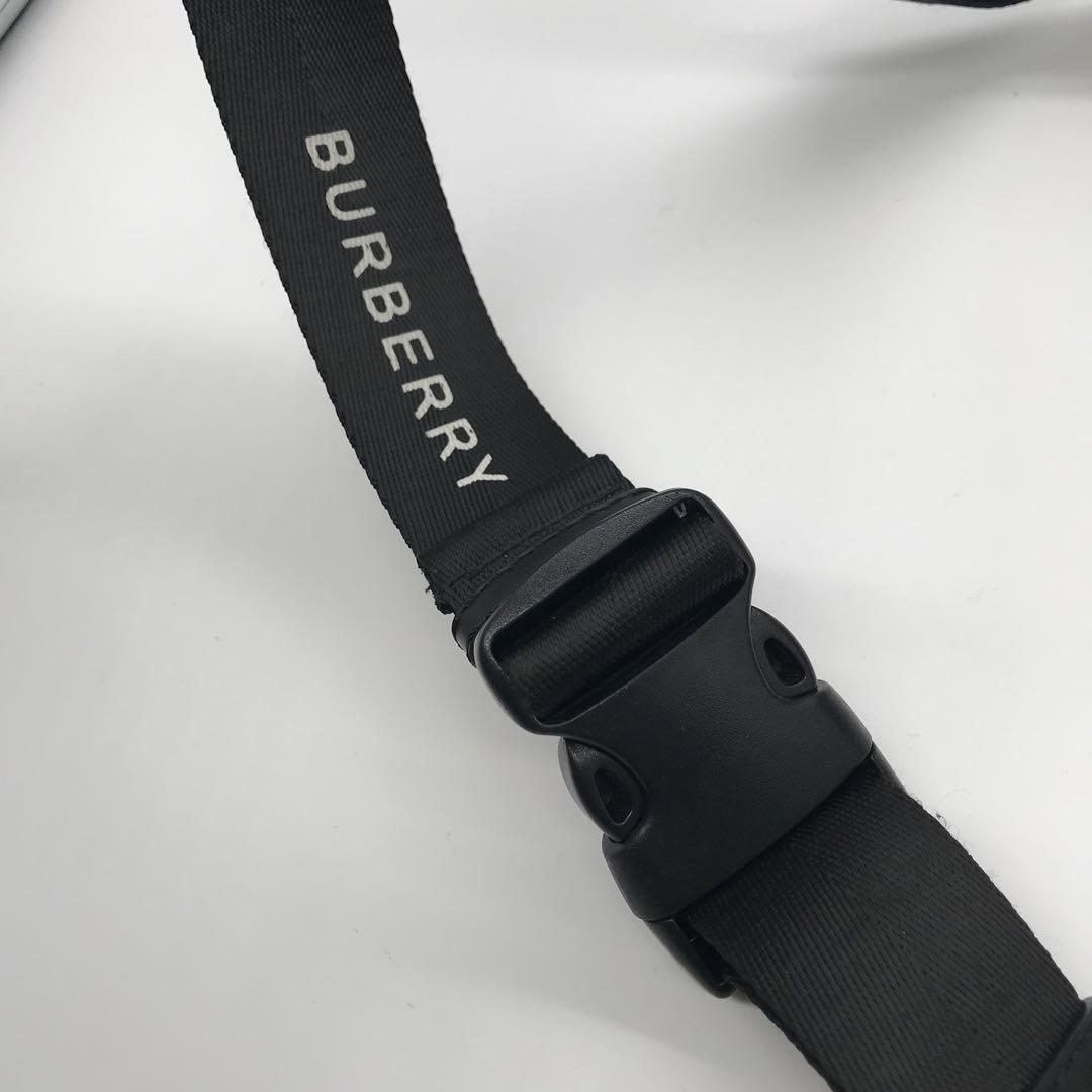未使用級 ◇バーバリー Burberry ボディーバッグ ノバチェック