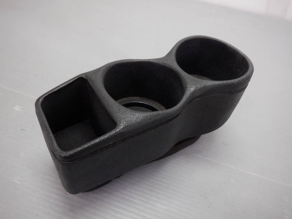 H13年 アルファロメオ アルファ 156 GF-932A1 右H 純正? オプション？ 社外 コンソール用 ドリンクホルダー /10【5-4170】77893