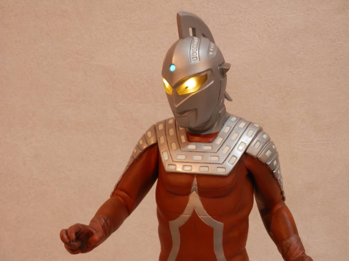 ビッグサイズソフビフィギュア バンプレスト ウルトラセブン(電飾 公式 