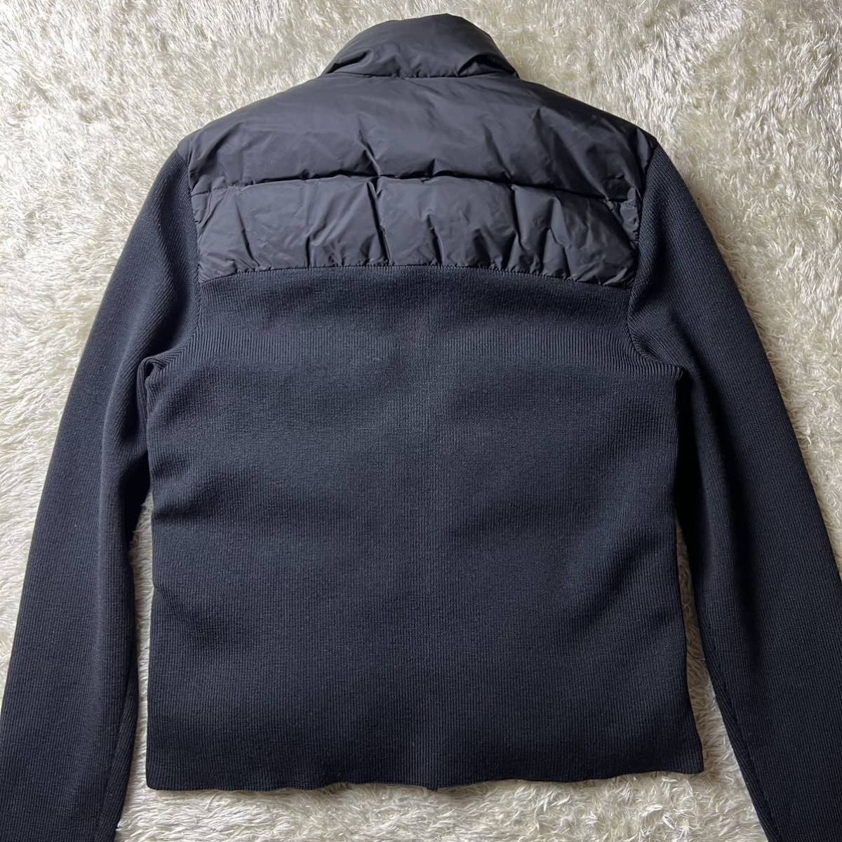 C10 最高峰 極 PRADA プラダ ダウンジャケット 中綿 切り替え デザイン 