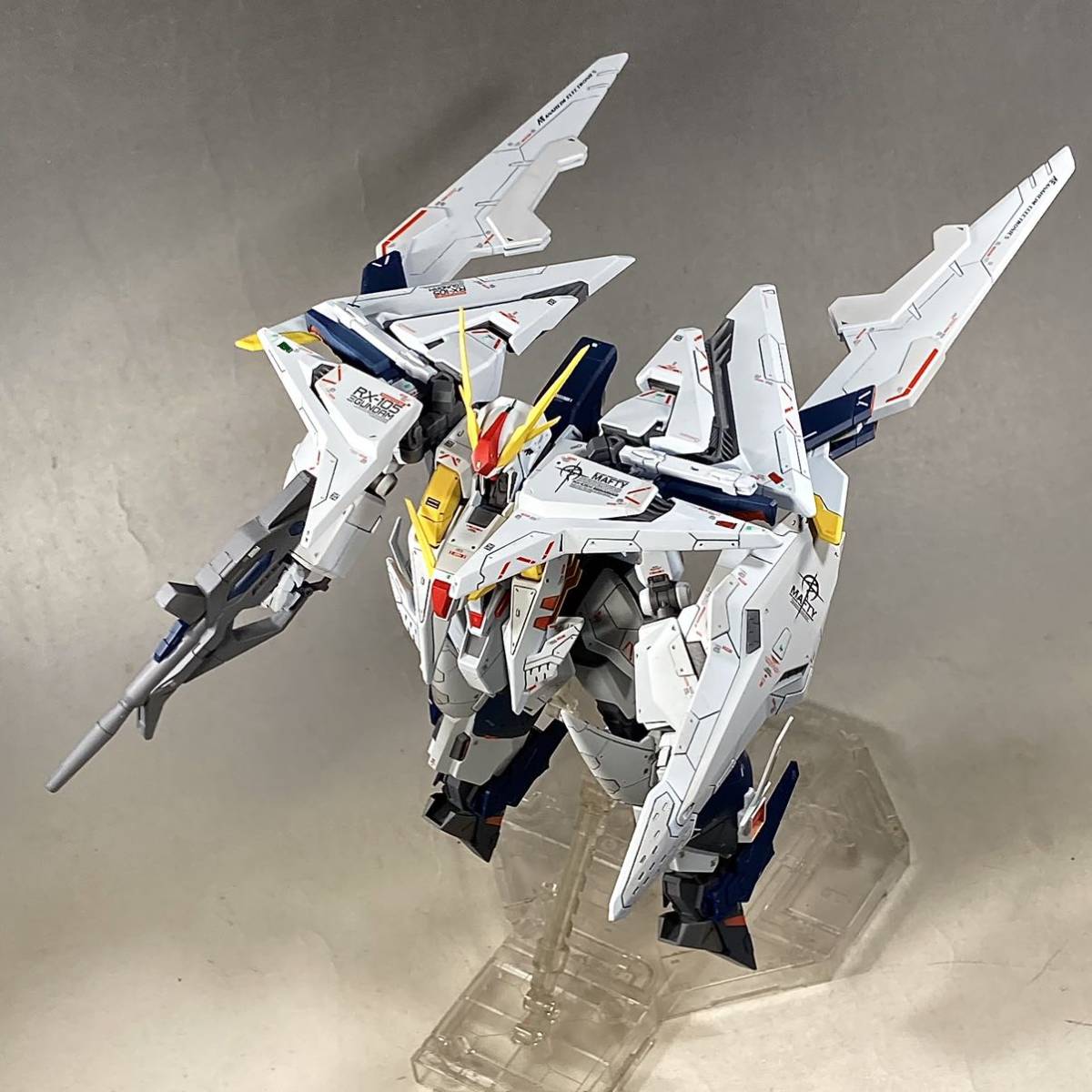 【最安値，セール】 HGUC 1/144 RX-105 &Xi; クスィー ガンダム 塗装済完成品 機動戦士ガンダム閃光のハサウェイ(完成品)｜売買されたオークション情報、yahooの商品情報をアーカイブ公開 - オークファン 完成品