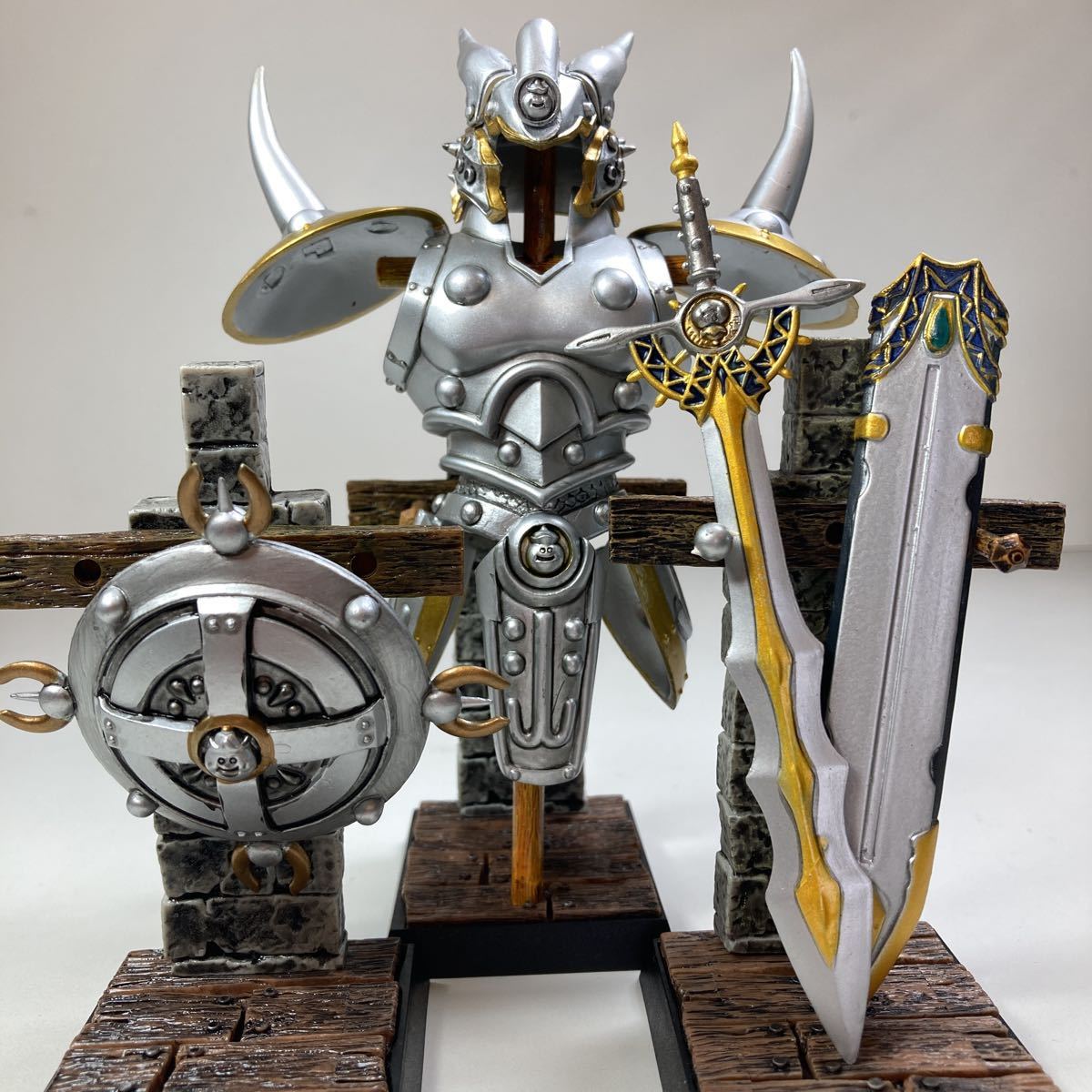 ドラクエ　レジェンド　ロト　天空　メタルキング　はぐれメタル　シークレット ドラゴンクエスト レジェンドアイテムズギャラリー はぐれメタル