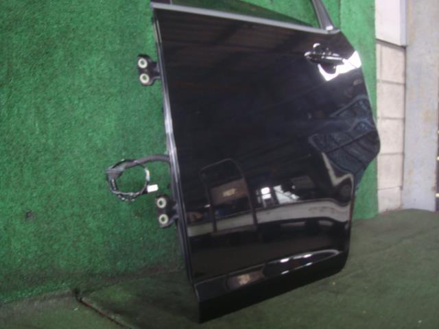ムーヴ L175S DBA-L175S 左 67004-B2230 R左 ムーブ DBA-L175S 左リアドア 67004-B2230 ガンメタ S35 個人宛名発送不可商品 [ZNo:04027445] 155584