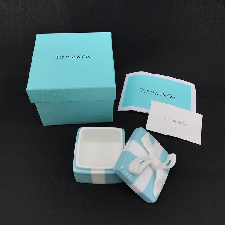 □美品 ティファニー クリスタル ジュエリーボックス 小物入れ