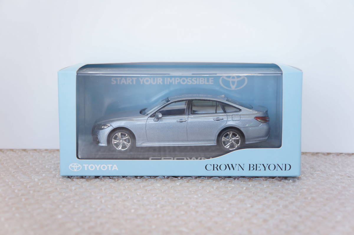 1⁄30 ミニカー クラウン RS トヨタ Advance カラーサンプル CROWN