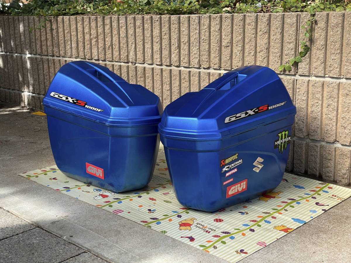 GIVI.E22N,サイドケースSET 左右 スズキ　GSXS 1000F トリトンブルーメタリック自家塗装_1