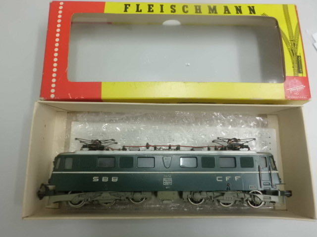 フライシュマン　スイス連邦鉄道 SBB 電気機関車 11437　モーター動作確認済　ライト点灯