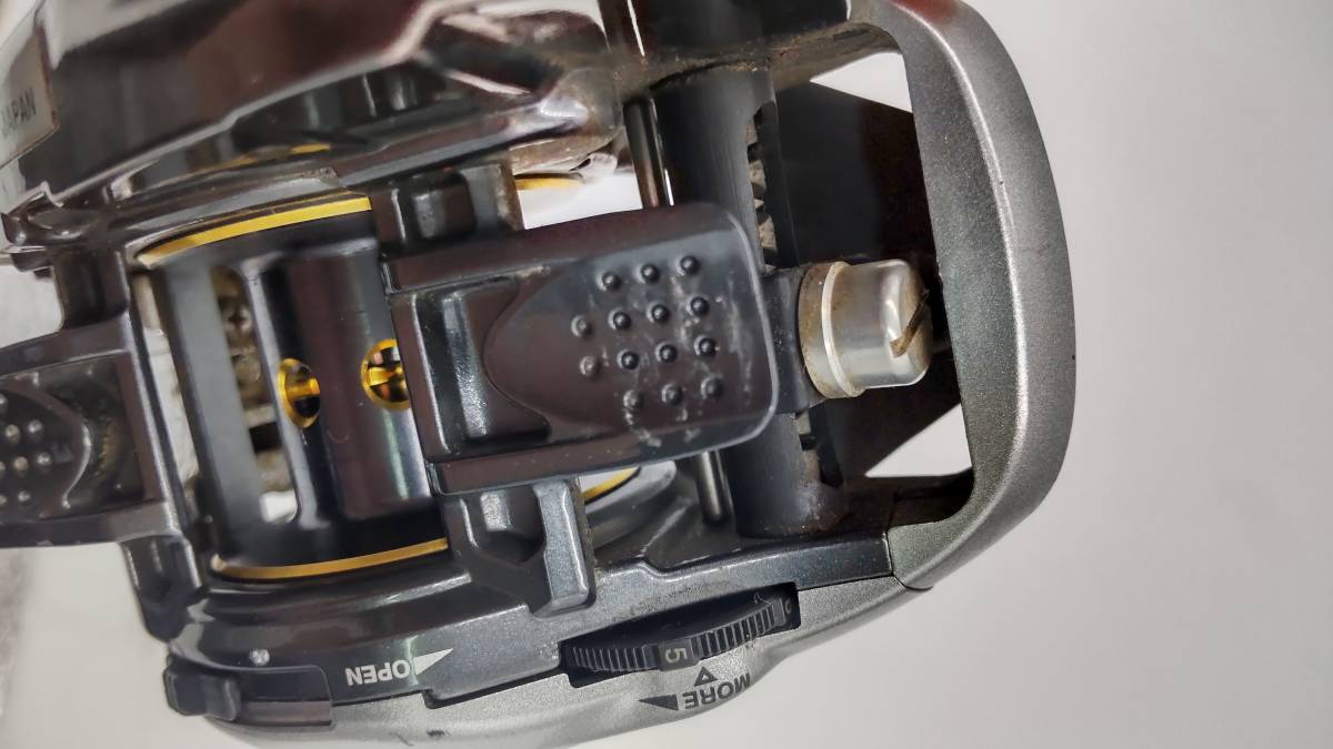 1円オークション開催中♪】 シマノ 13 メタニウム HG 右巻き SHIMANO 