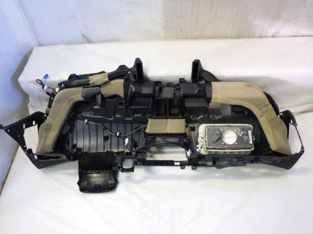☆プリウス S ZVW50 50☆インパネ ダッシュボード エアバッグカバー