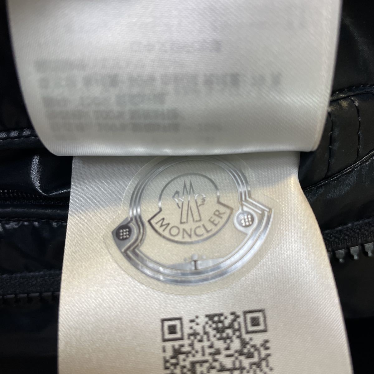 超美品 モンクレール TORILIS サイズ3 XL スタジャン ボンバー 