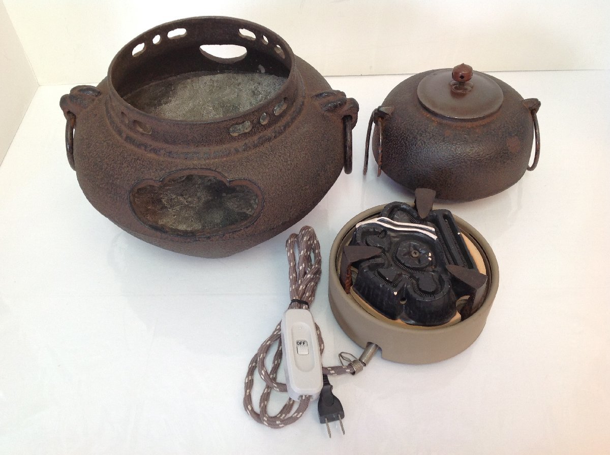 伝統工芸 工芸美術 茶道 ＊唐銅 鳳凰風炉釜 唐銅風炉 鳳凰風炉＊松地紋