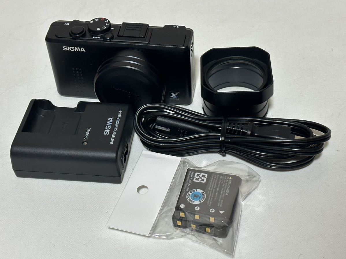 Nikon D5500 ダブルズームキット AF-S DX 18-55mm、55-300mm +レンズ