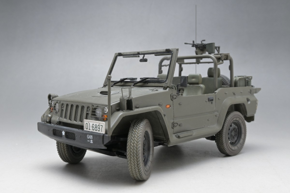 モノクローム [MCT907] 1⁄35 陸上自衛隊 1⁄2t トラック2006 + 社外製