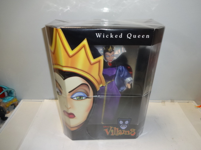 ディズニー 白雪姫と七人の小人 ウィックド・クイーン Wicked Queen