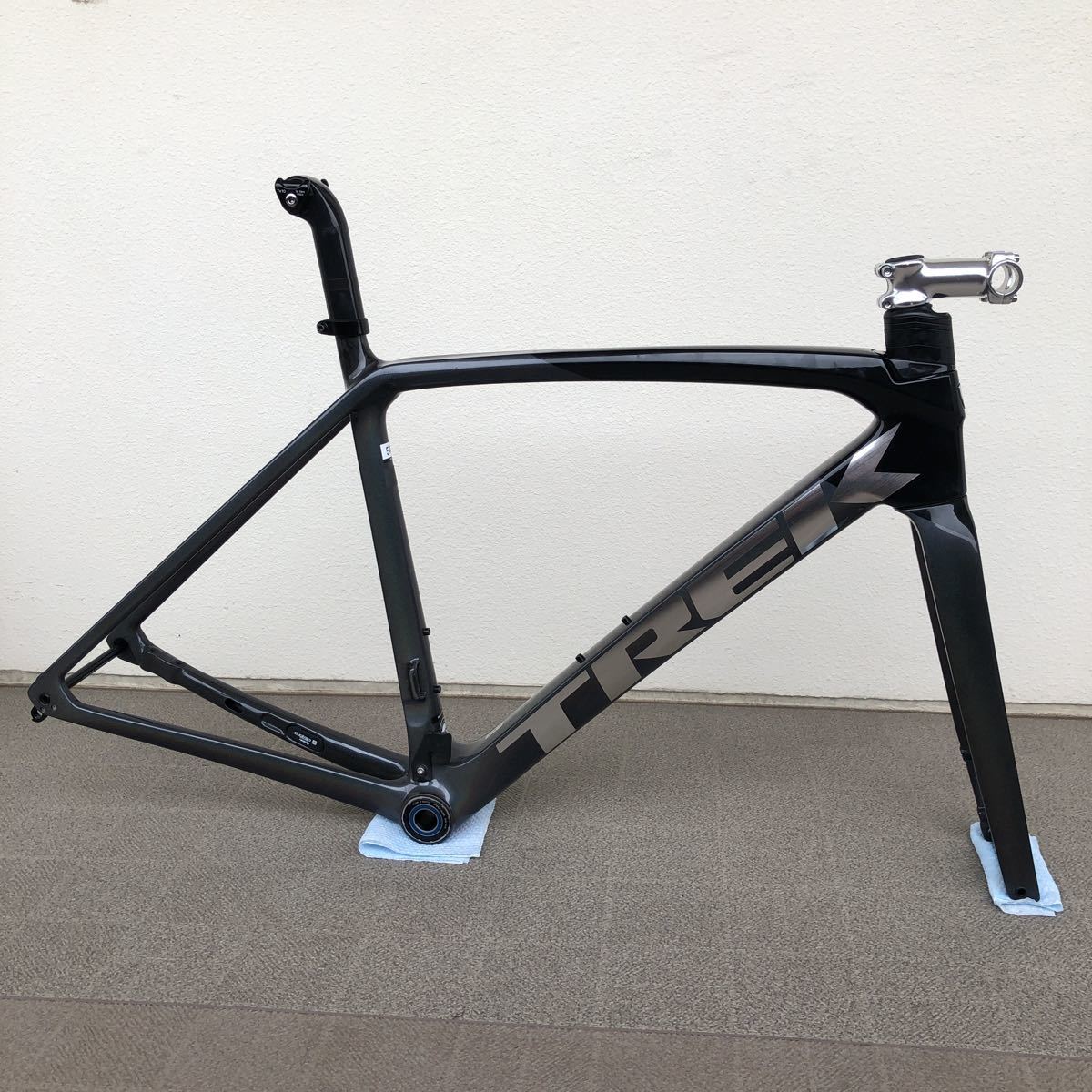 トレック TREK エモンダ Emonda SLR フレームセット 54サイズ 美品を 