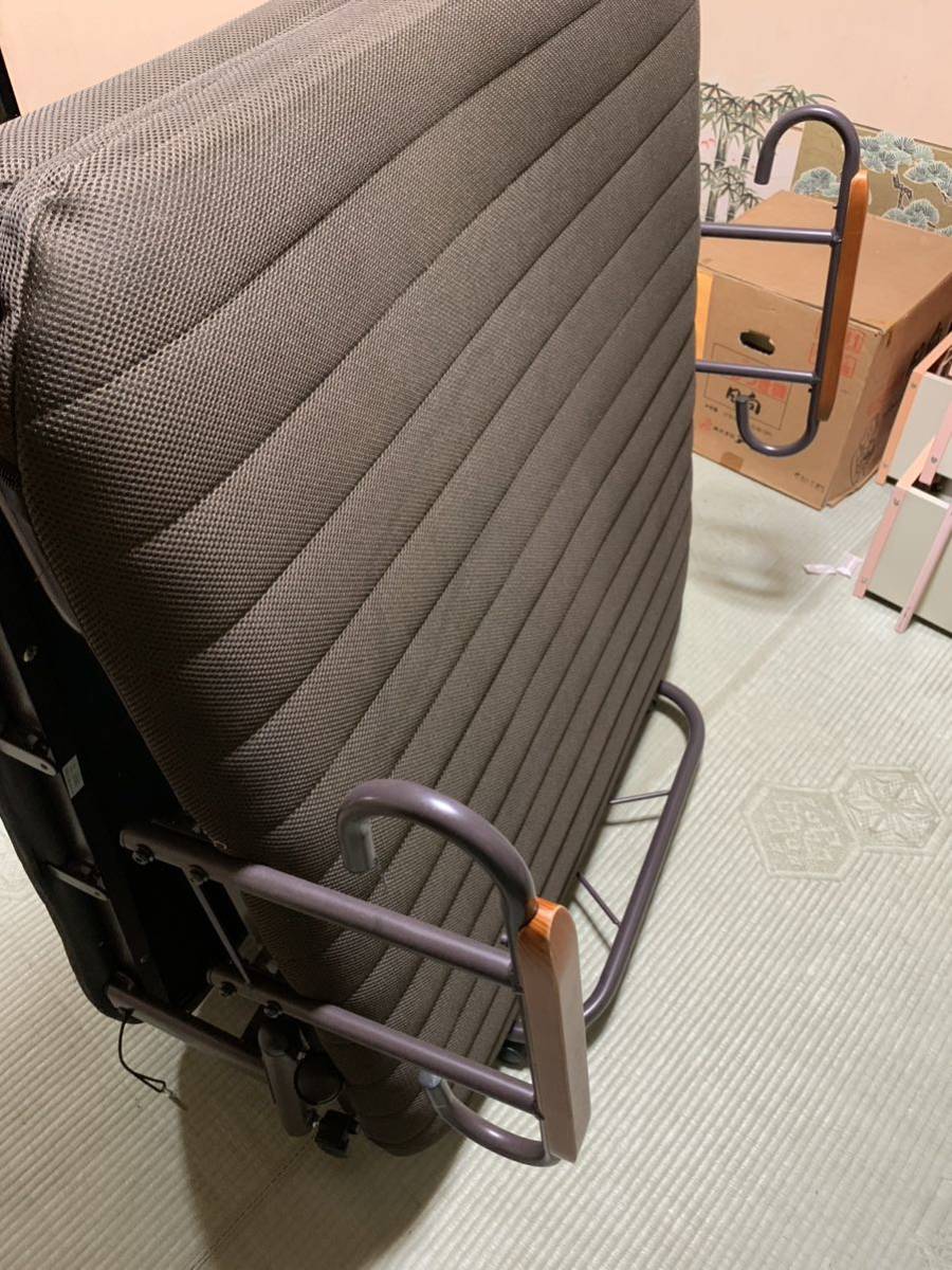 折りたたみ式ベッド 引き取り限定 ベッド、マットレス 家具