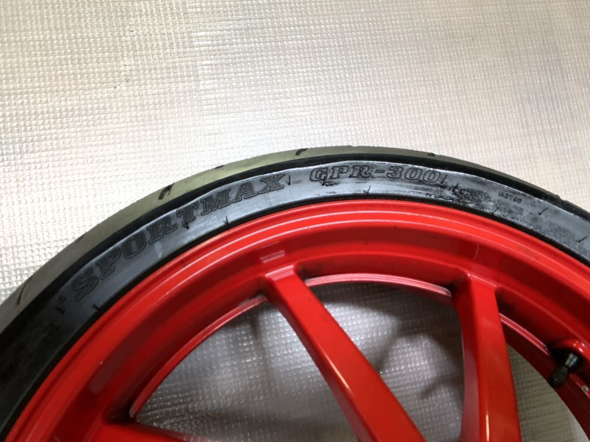 新品 NSR250R MC28 リアホイール 新品 純正スペンサー ワッシャー付